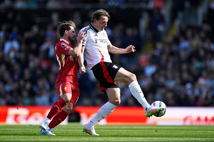 Siêu máy tính dự đoán Fulham vs Liverpool, 22h00 ngày 4/1 - Ảnh 1