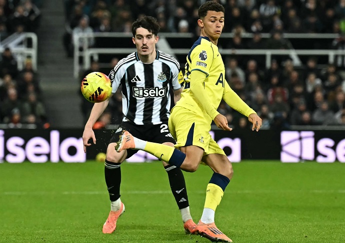 Siêu máy tính dự đoán Tottenham vs Newcastle, 2h30 ngày 11/2 - Ảnh 1