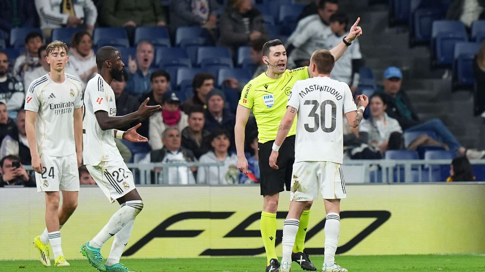 Real Madrid chịu đ&ograve;n đau sau trận thua sốc Getafe - Ảnh 1