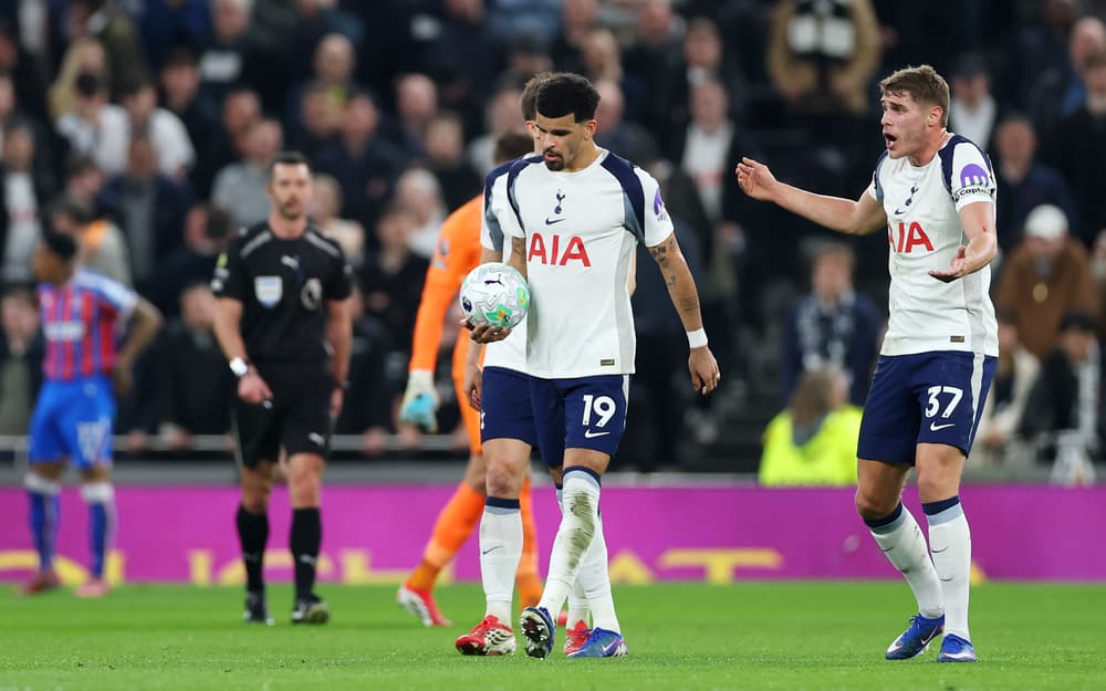 Tottenham lập kỷ lục buồn, nguy cơ cao xuống hạng ở giải Ngoai hạng Anh - Ảnh 1