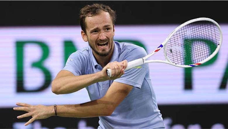Alcaraz và Medvedev cùng giành vé vào tứ kết Indian Wells Masters 2026 - Ảnh 1