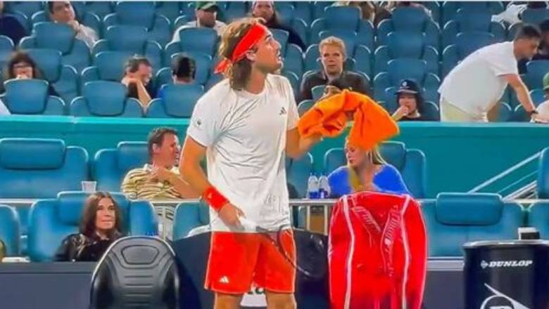 Tsitsipas quát tháo trọng tài sau thất bại tủi hổ trước Arthur Fils - Ảnh 2
