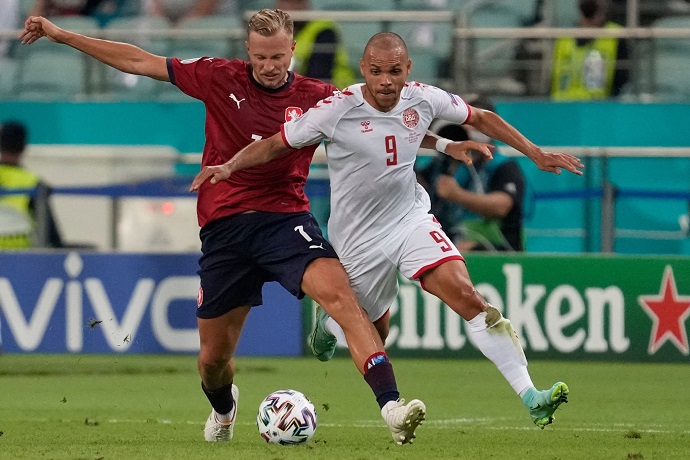 Siêu máy tính dự đoán CH Séc vs Đan Mạch, 1h45 ngày 1/4 - Ảnh 1