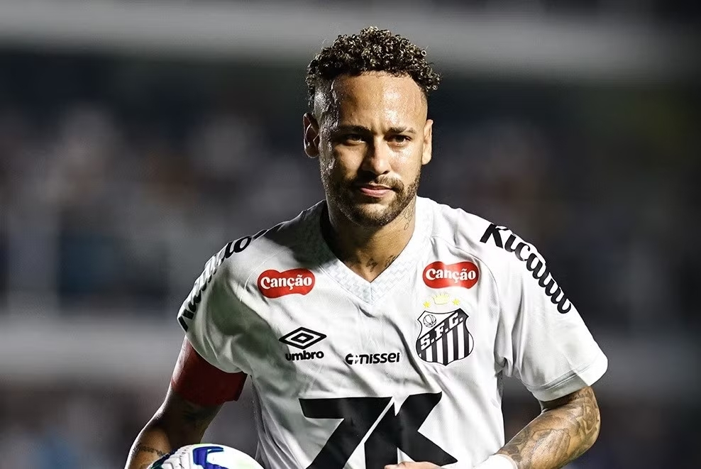 HLV Carlo Ancelotti vẫn để cửa dự World Cup 2026 cho Neymar - Ảnh 1