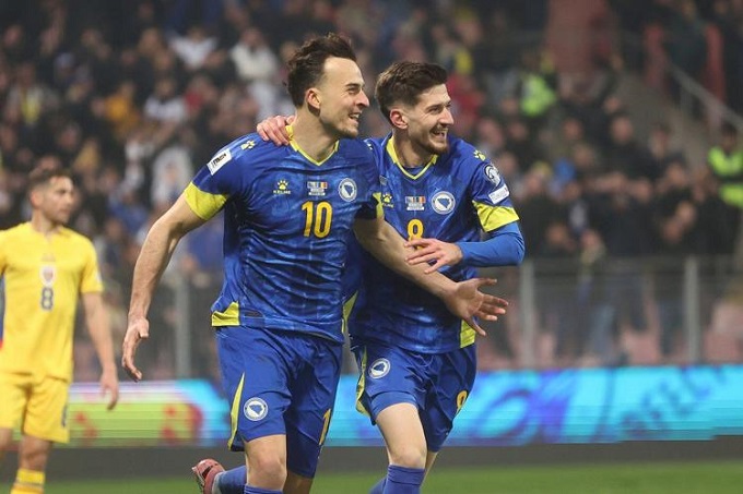 Chuyên gia Tony Ansell dự đoán Canada vs Bosnia, 2h00 ngày 13/6 - Ảnh 1