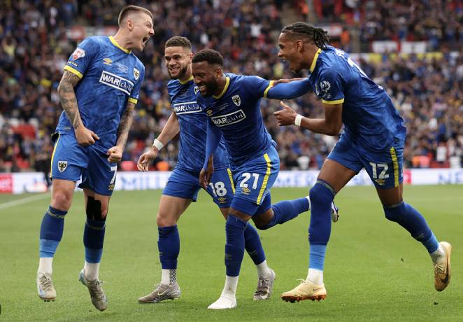 Nhận định, soi kèo Leyton Orient vs Wimbledon, 22h00 ngày 1/1: Khởi đầu năm mới suôn sẻ