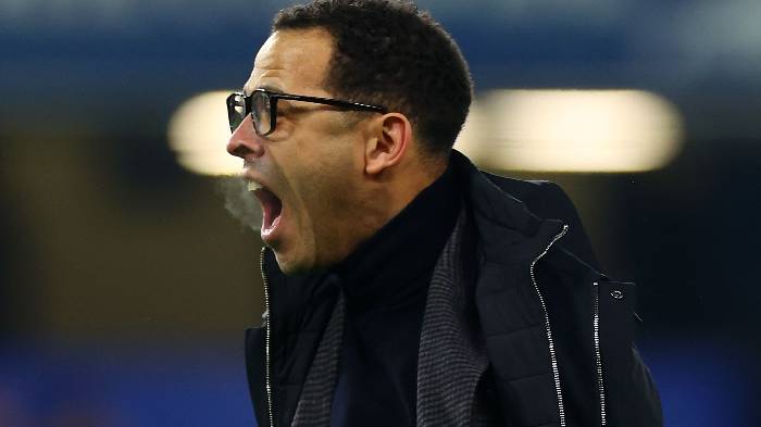 HLV Liam Rosenior đi vào lịch sử Chelsea sau màn ngược dòng khó tin