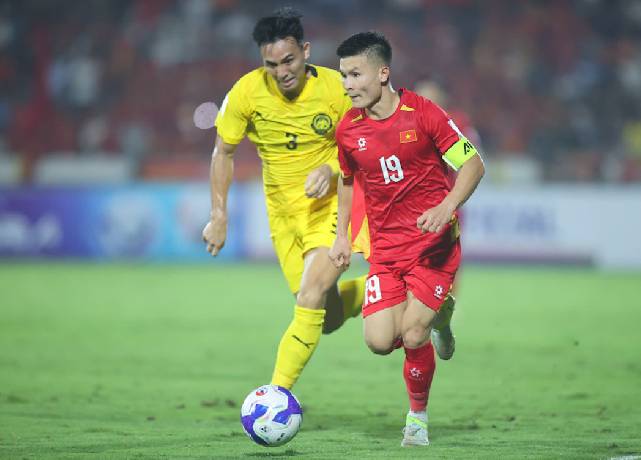 Đội tuyển Việt Nam nhảy vào top 100 sau chiến thắng trước Malaysia