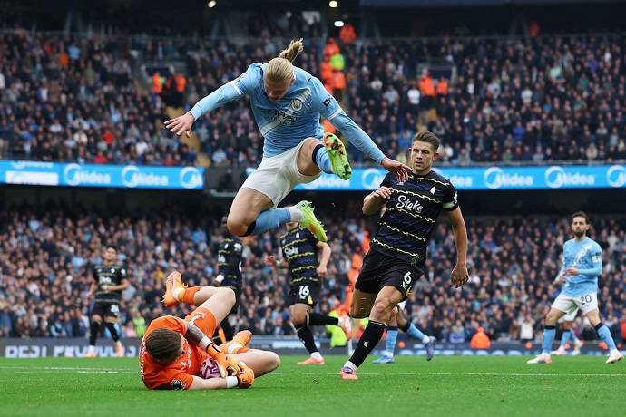 Siêu máy tính dự đoán Everton vs Man City, 2h00 ngày 5/5