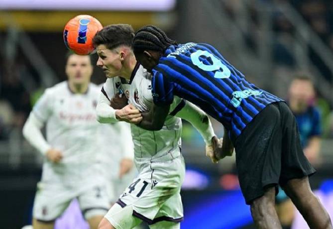 Siêu máy tính dự đoán Bologna vs Atalanta, 0h30 ngày 8/1