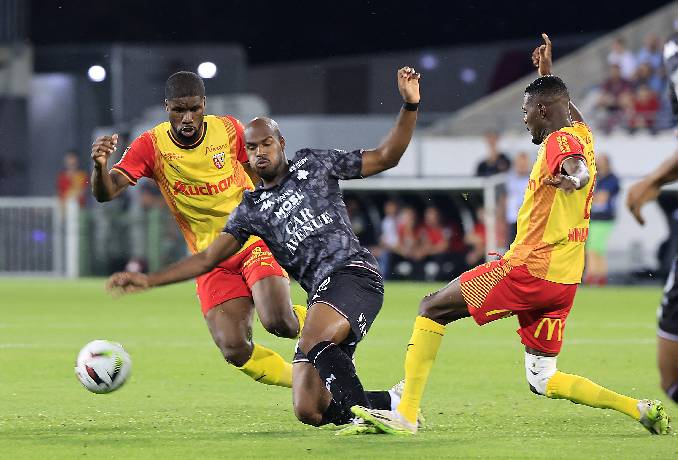 Nhận định, soi kèo Lens vs Metz, 21h00 ngày 8/3: Không có bất ngờ