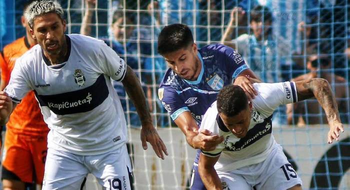 Nhận định, soi kèo Gimnasia LP vs Atletico Tucuman, 04h00 ngày 10/10: Cánh cửa khép dần