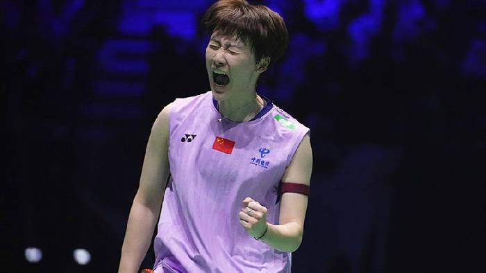 Link xem cầu lông Malaysia Mở rộng 2026 tứ kết Chen Yu Fei vs Ratchanok Intanon