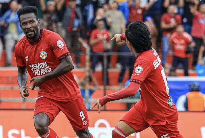 Nhận định, soi kèo Semen Padang vs Persis Solo, 15h30 ngày 11/1: Những người khốn khổ