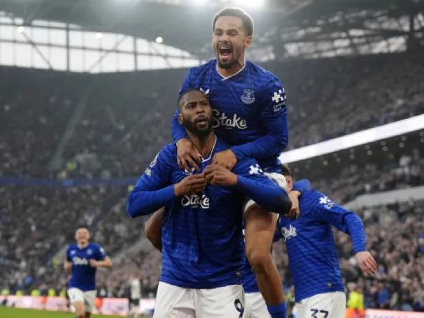 Soi kèo góc Brentford vs Everton, 21h00 ngày 11/04