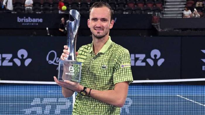 Medvedev vô địch Brisbane International 2026, chạm mốc 22 danh hiệu trong sự nghiệp