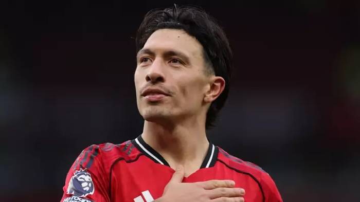 MU đón Lisandro Martinez trở lại sau 2 tháng