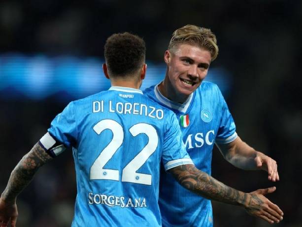 Siêu máy tính dự đoán Napoli vs Parma, 00h30 ngày 15/01
