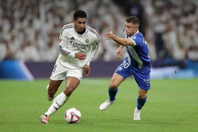 Siêu máy tính dự đoán Real Madrid vs Alaves, 2h30 ngày 22/4