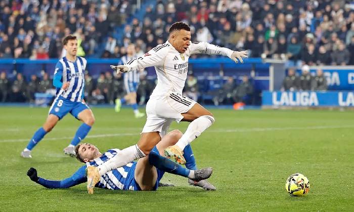 Soi kèo góc Real Madrid vs Alaves, 02h30 ngày 22/04