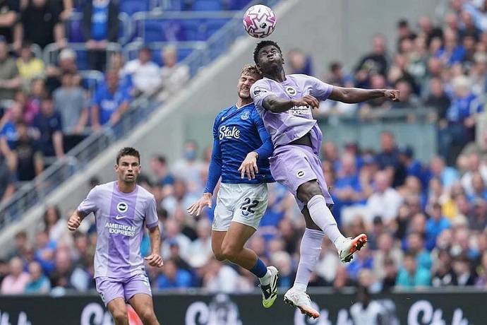 Siêu máy tính dự đoán Brighton vs Everton, 22h00 ngày 31/1