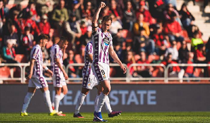 Kèo vàng bóng đá Real Valladolid vs Cadiz, 02h30 ngày 1/4: Chia điểm?