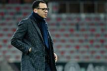 HLV Liam Rosenior bay sang London, sắp dẫn dắt Chelsea