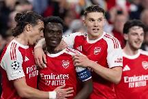 Wayne Rooney chỉ trích Arsenal ăn mừng quá lố