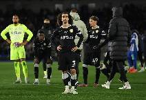 HLV Rosenior chỉ trích gay gắt các cầu thủ Chelsea sau thất bại